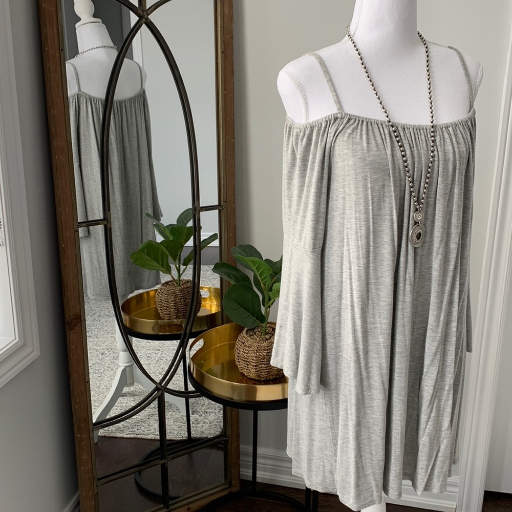 SAKS Fifth Avenue casual dress size Small